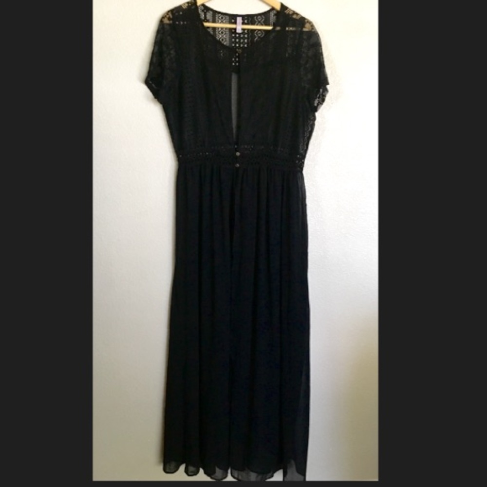 Black Lace and Chiffon Cover Up